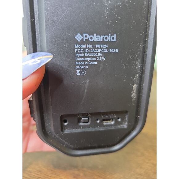 Polaroud model# PBT524 Wireless Portable Bluetooth Speaker Black - Picture 8 of 16